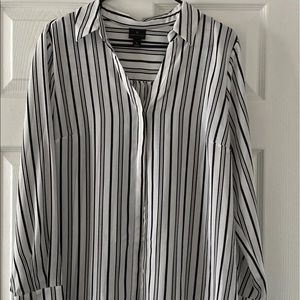 Cute white and black striped long sleeve blouse